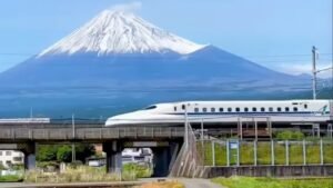 IRCTC launches 10-day Japan tour from Delhi at ₹3.46 lakh: Experience the Bullet Train, Mount Fuji & 5 iconic cities