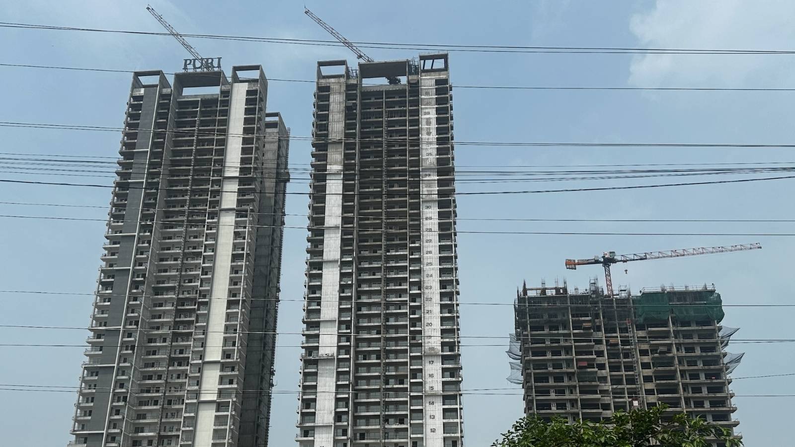 Puri The Aravallis Sector 61 Construction & Possession Update